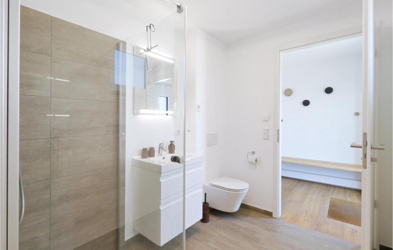 Awesome Home In Lembruch-Duemmer See With Kitchen Zewnętrze zdjęcie